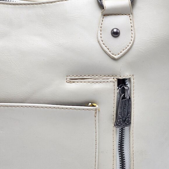 Trinity Ranch Western Floral Embossed Leather White Tote Bag - Picture 9 of 16